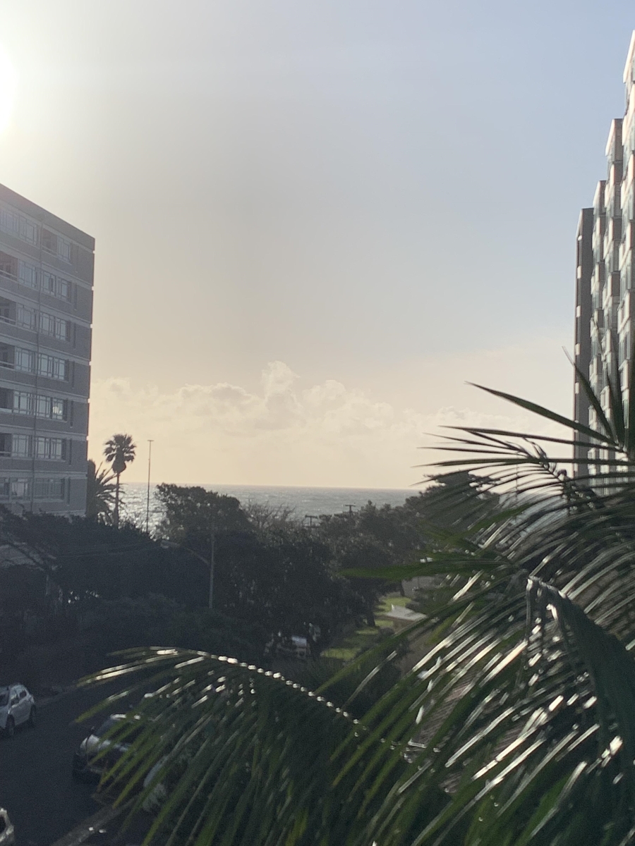 To Let 3 Bedroom Property for Rent in Sea Point Western Cape